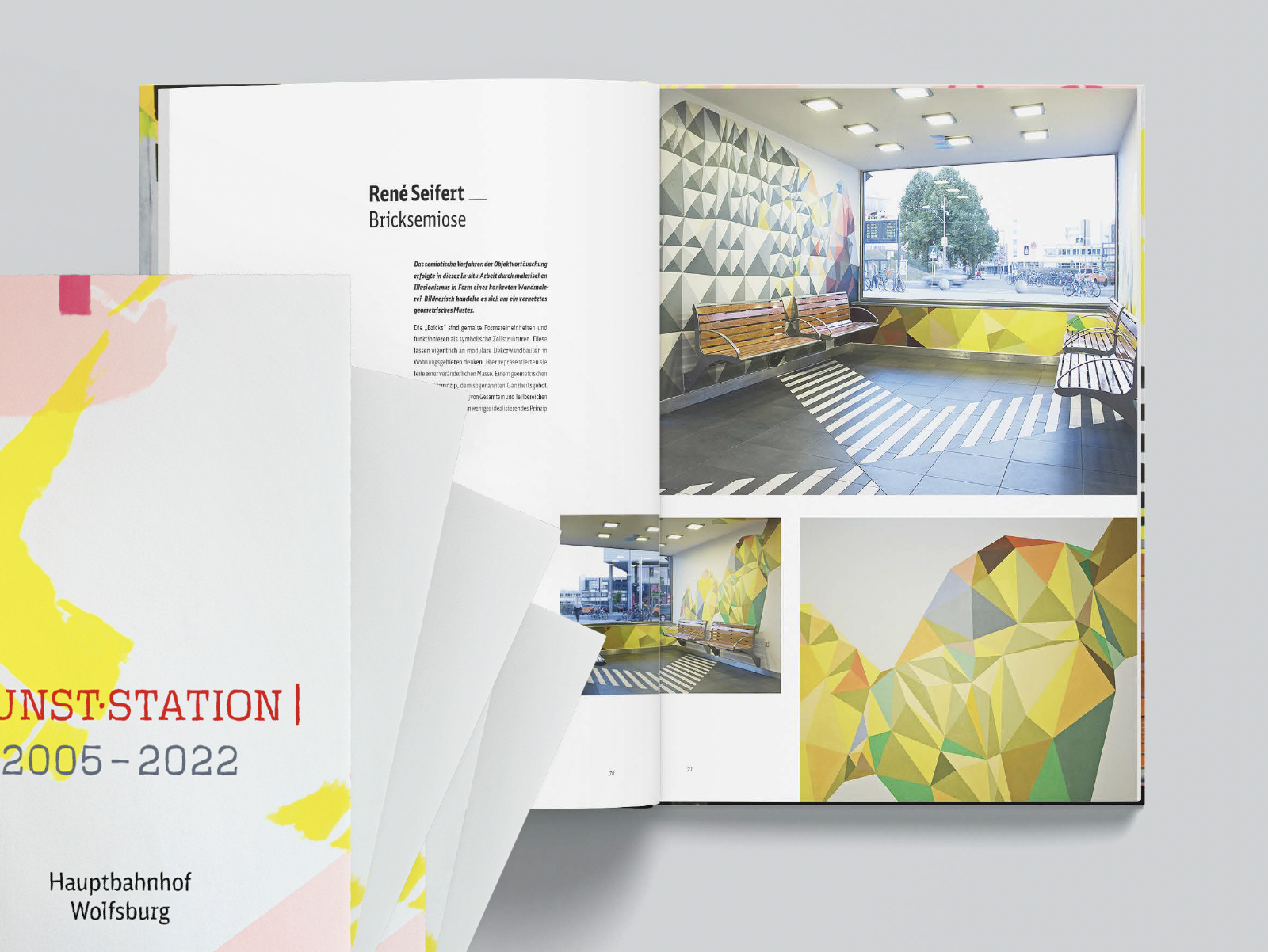 Buchtitel und Innenseiten des Katalogs der »KUNST-STATION« im Wolfsburger Hauptbahnhof, Video